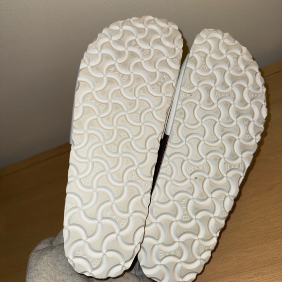 Birkenstock Women's White Sandals - Picture 7 of 7